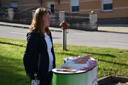 Rožnati oktober, zasaditev drevesa, 21.10. 2024 (2)